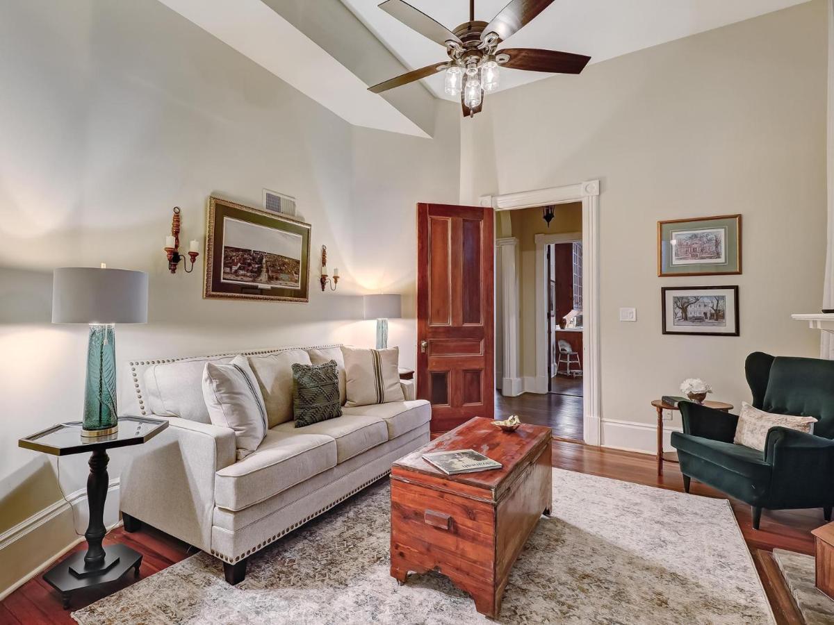 Parlor On Lafayette Villa Savannah Eksteriør billede